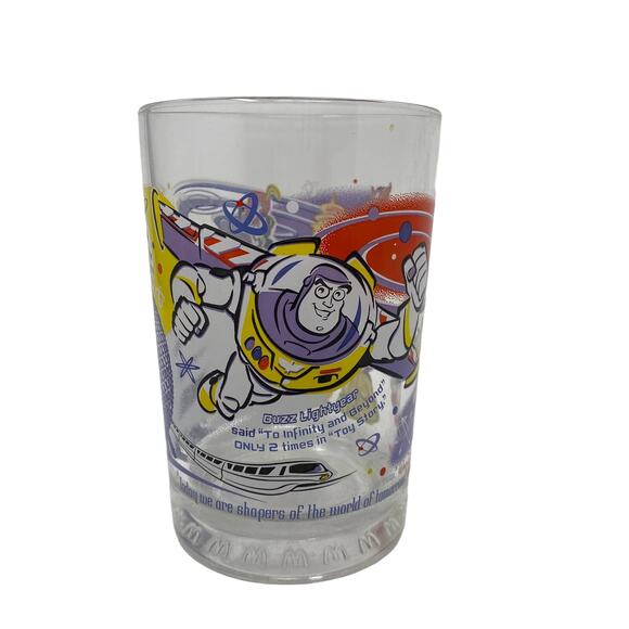 McDonalds Disney 100 Years of Magic glass - Picture 1 of 6